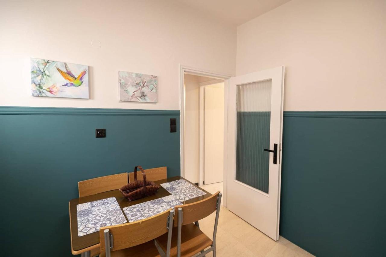 Kalamata Central Apartment Buitenkant foto
